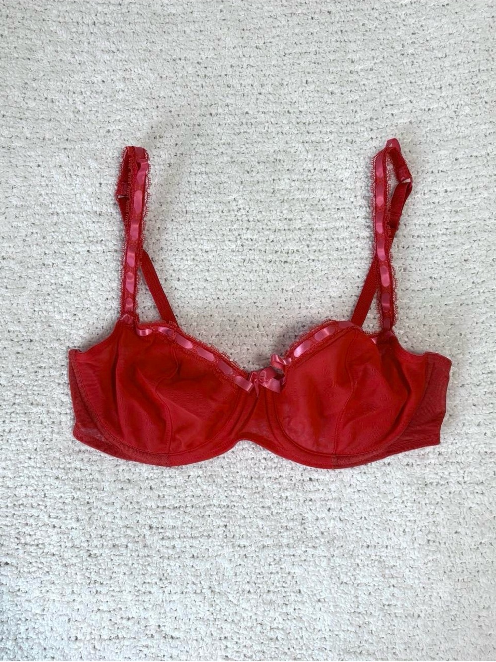 Y2K Victoria’s Secret unlined ribbon bra